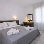 Dei Cesari - Fronte Mare - Breakfast Xxl Fino Alle 12 3*