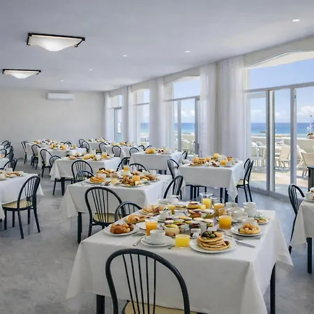 Dei Cesari - Fronte Mare - Breakfast Xxl Fino Alle 12