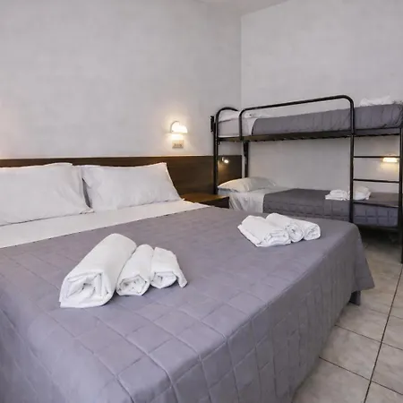 Dei Cesari - Fronte Mare - Breakfast Xxl Fino Alle 12 Bellaria-Igea Marina