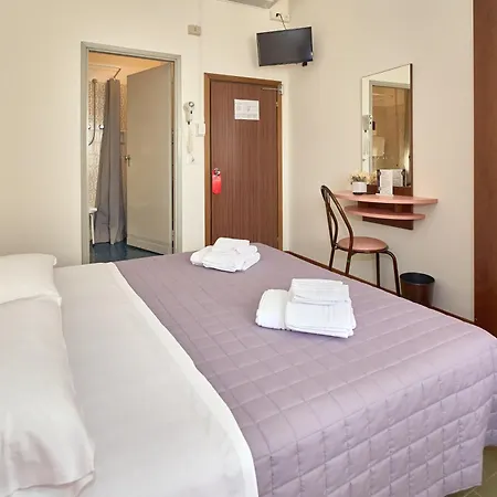 Dei Cesari - Fronte Mare - Breakfast Xxl Fino Alle 12 Hotel Bellaria-Igea Marina
